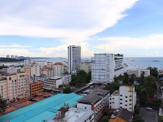 For rent 2 bedrooms condo in Bang Lamung, Chonburi