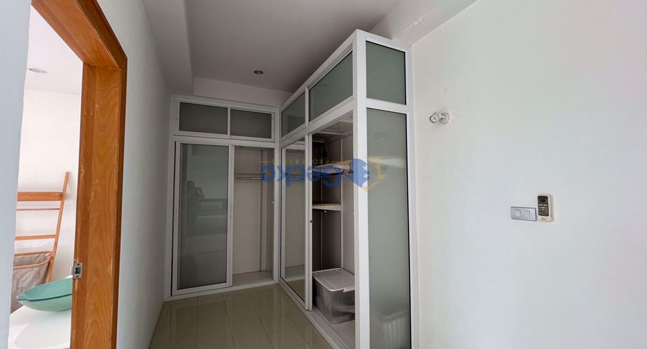 For rent 3 ベッドルーム house in East Pattaya, Pattaya