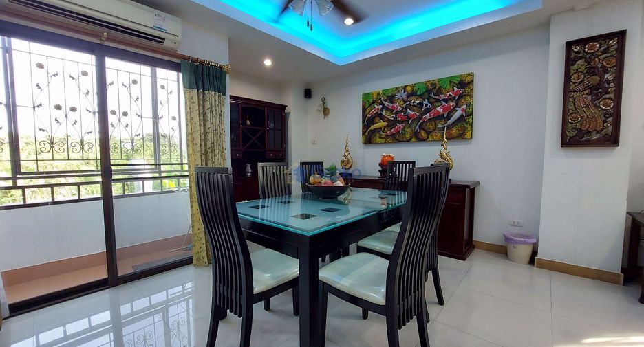 For rent 2 bedrooms condo in Jomtien, Pattaya