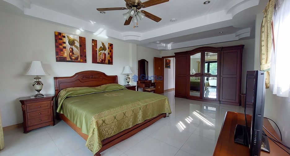 For rent 2 bedrooms condo in Jomtien, Pattaya