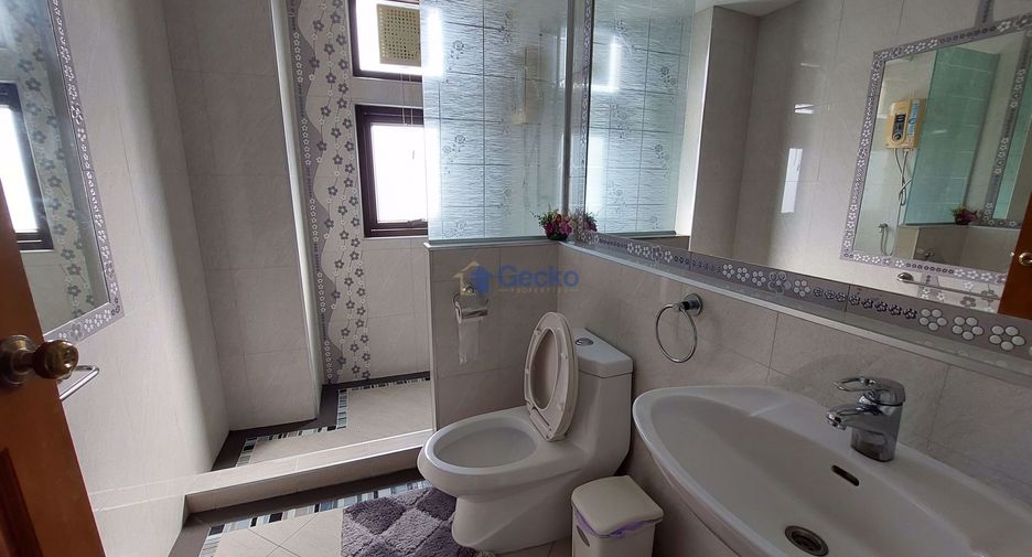 For rent 2 bedrooms condo in Jomtien, Pattaya