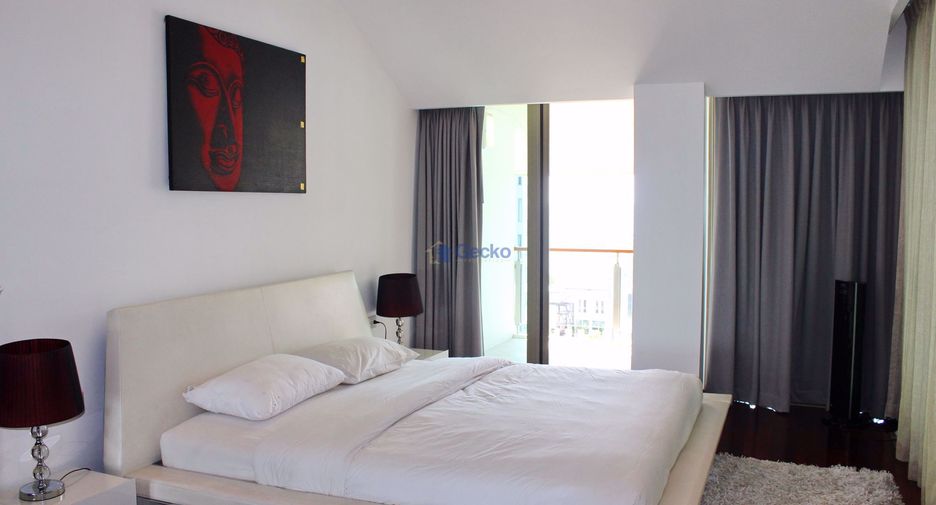 For rent 3 bedrooms condo in North Pattaya, Pattaya