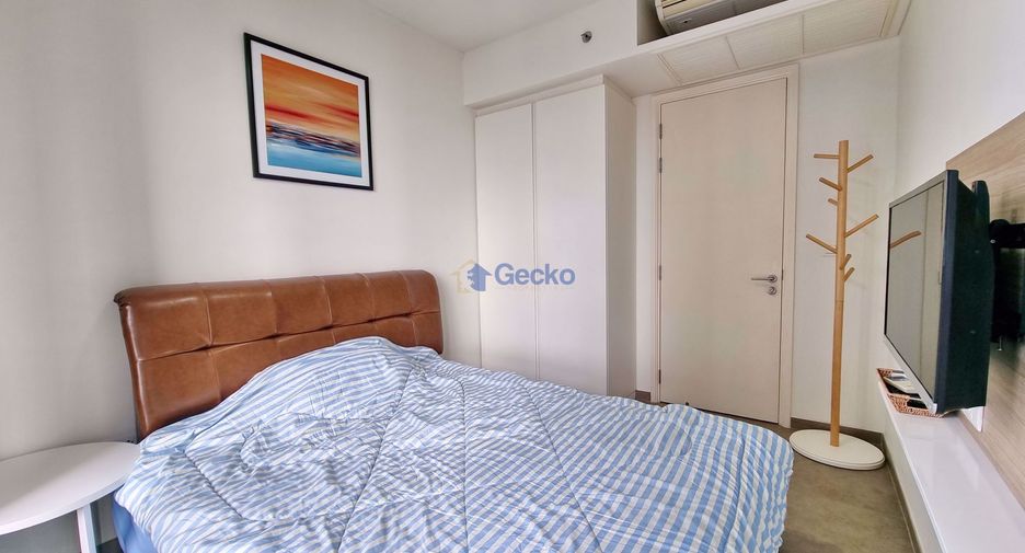 For rent 2 bedrooms condo in North Pattaya, Pattaya