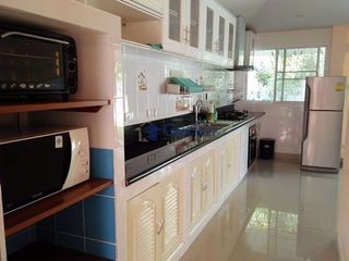 Haus zur Miete mit 4 Zimmer in Bang Lamung, Chonburi