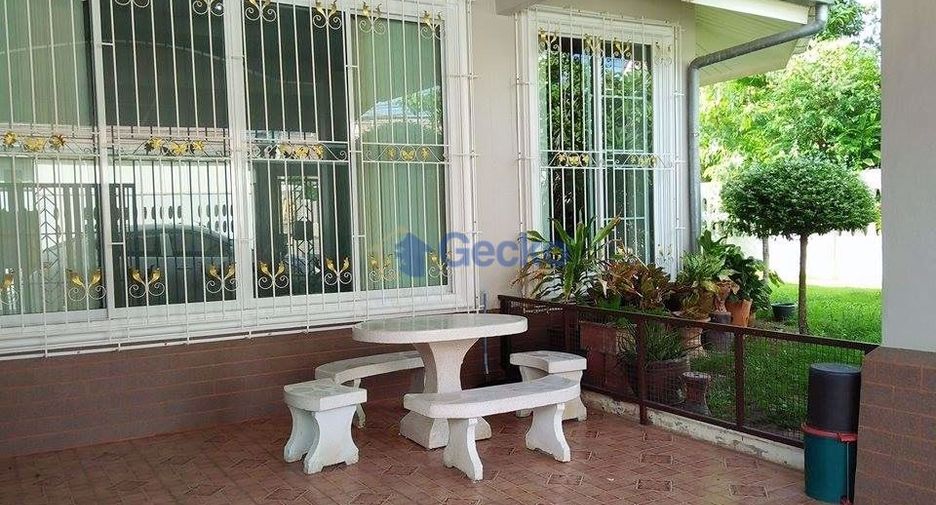 Haus zur Miete mit 4 Zimmer in East Pattaya, Pattaya