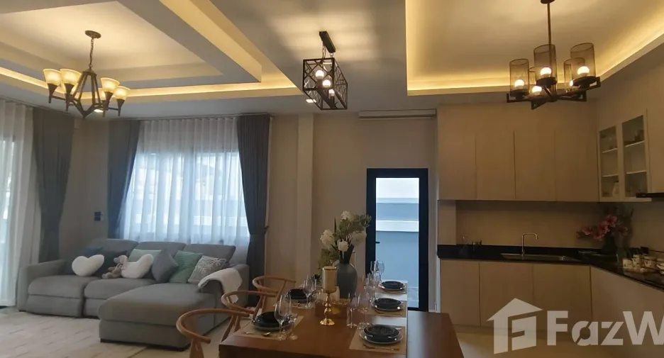 À vendre 3 chambres villa à Mueang Chon Buri, Chonburi