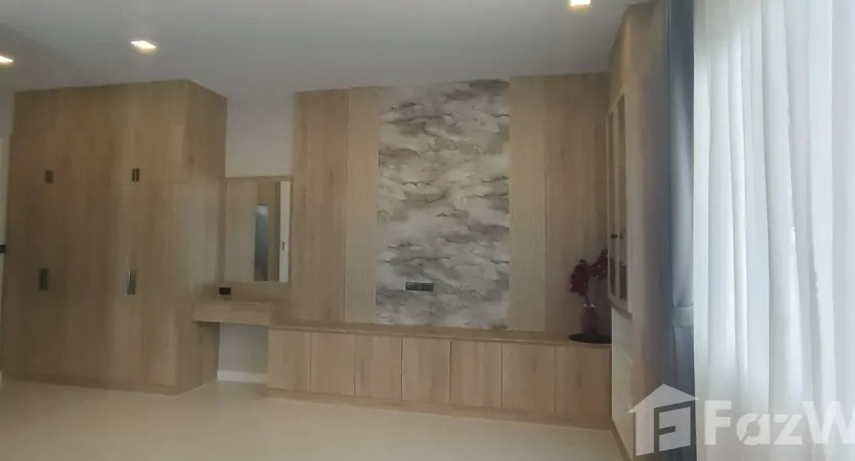 À vendre 3 chambres villa à Mueang Chon Buri, Chonburi