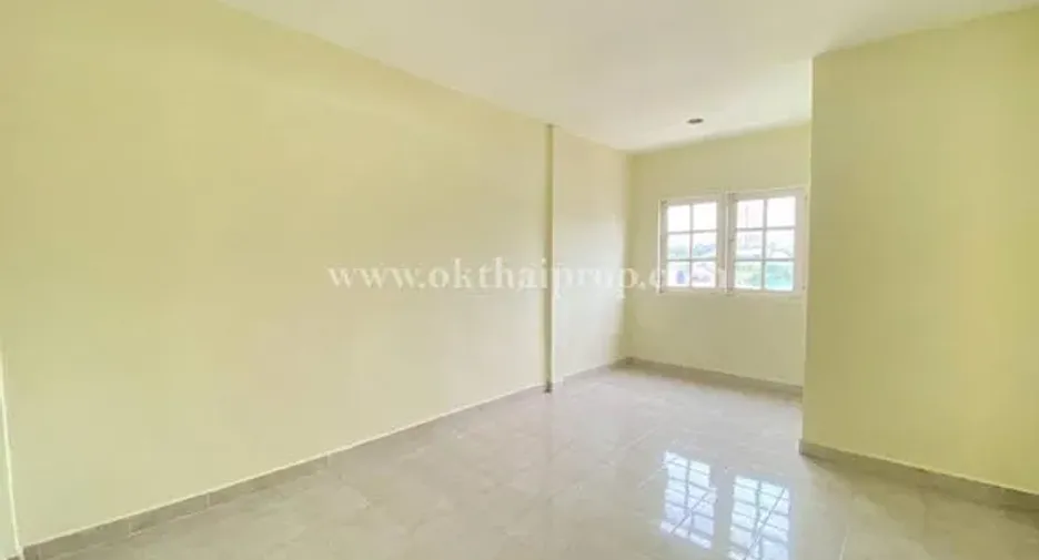 For sale 2 bedrooms townhouse in Pak Kret, Nonthaburi