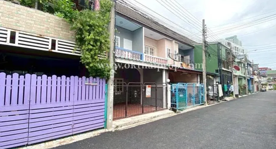 For sale 2 bedrooms townhouse in Pak Kret, Nonthaburi