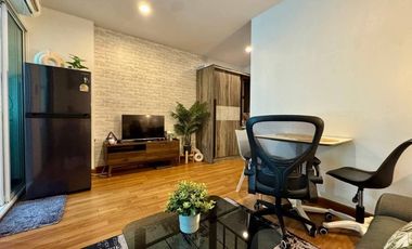 Condo en alquiler de 1 habitaciones en Phra Khanong, Bangkok