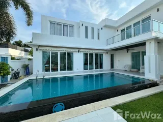 Villa zum Kauf mit 4 Zimmer in Bang Lamung, Chonburi
