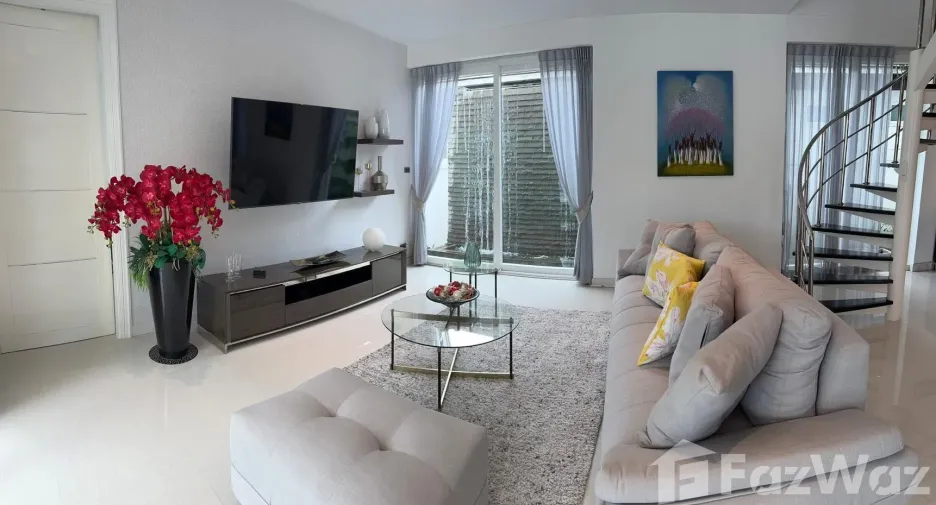 À vendre 4 chambres villa à Jomtien, Pattaya