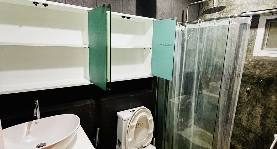 ให้เช่า 2 ห้องนอน คอนโด ใน วัฒนา, กรุงเทพฯ