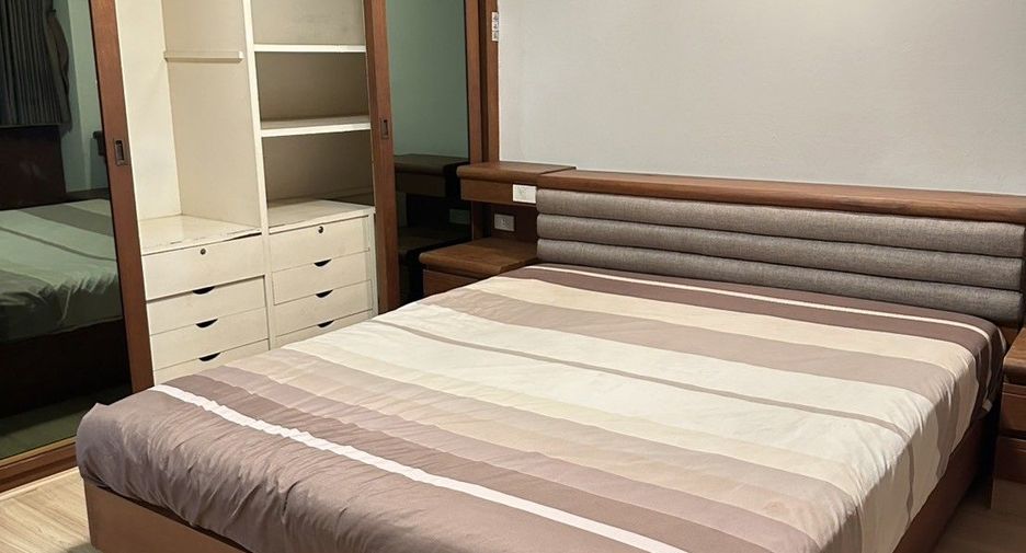 Wohnung zur Miete mit 2 Zimmer in Khlong Toei, Bangkok