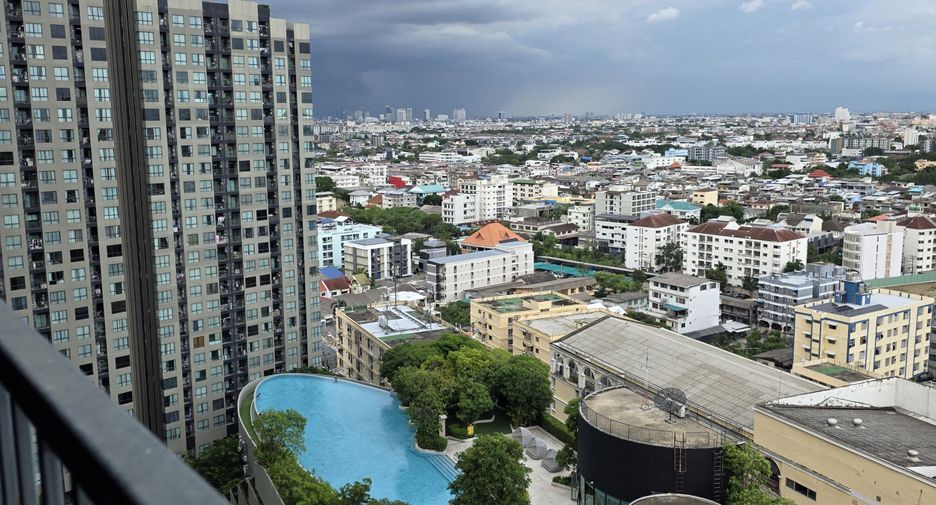 For sale 1 bed condo in Bang Na, Bangkok