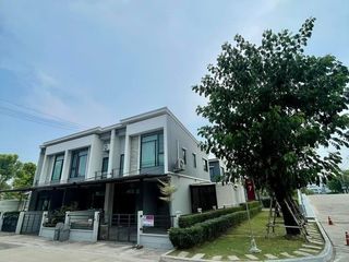 For sale 2 bedrooms townhouse in Sai Mai, Bangkok