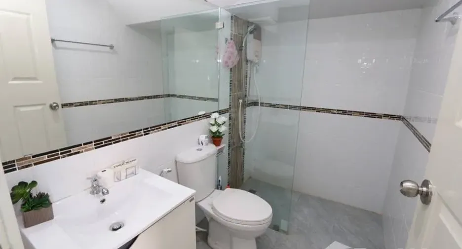 Casa en venta de 4 habitaciones en Doi Saket, Chiang Mai