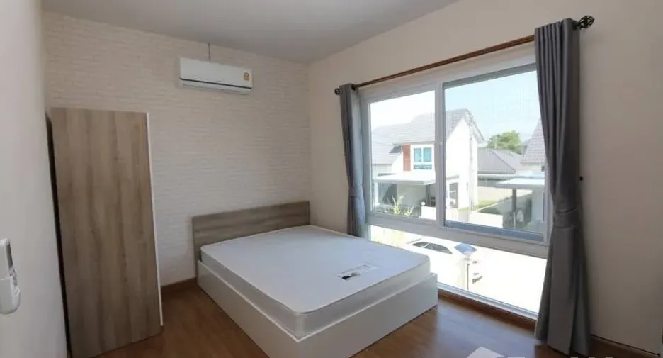 Casa en venta de 4 habitaciones en Doi Saket, Chiang Mai