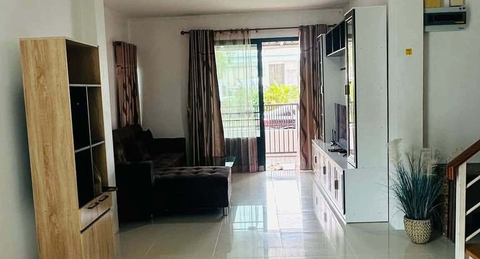 Haus zur Miete mit 3 Zimmer in East Pattaya, Pattaya