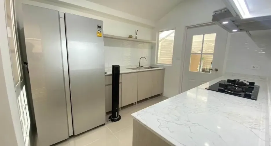 For rent 3 ベッドルーム house in Mueang Samut Prakan, Samut Prakan