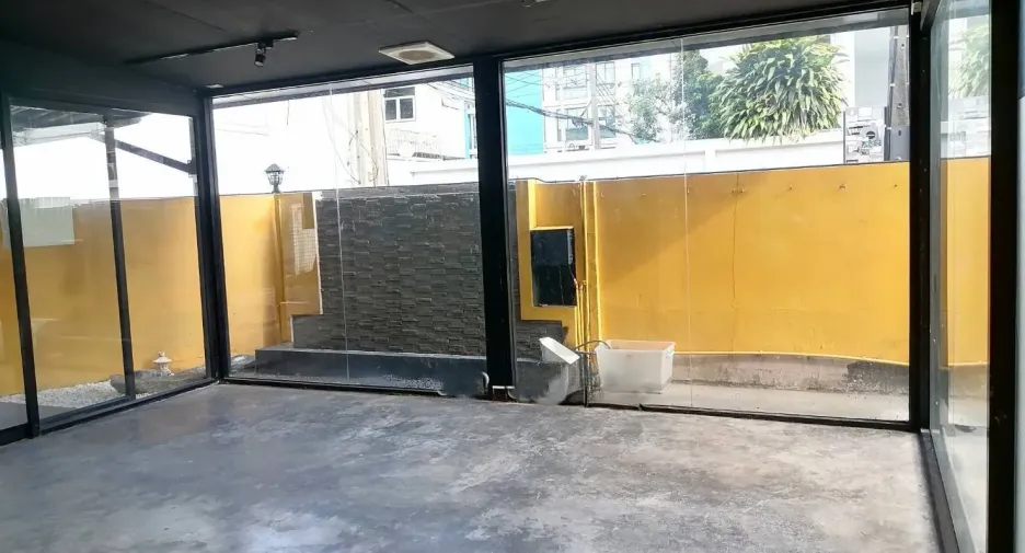 À louer 3 chambres maison à Watthana, Bangkok