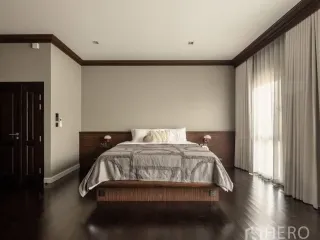 For rent そして for sale 4 ベッドルーム house in Lat Krabang, Bangkok