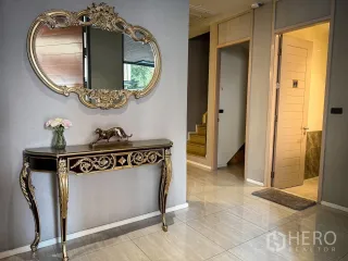 For rent そして for sale 4 ベッドルーム house in Lak Si, Bangkok