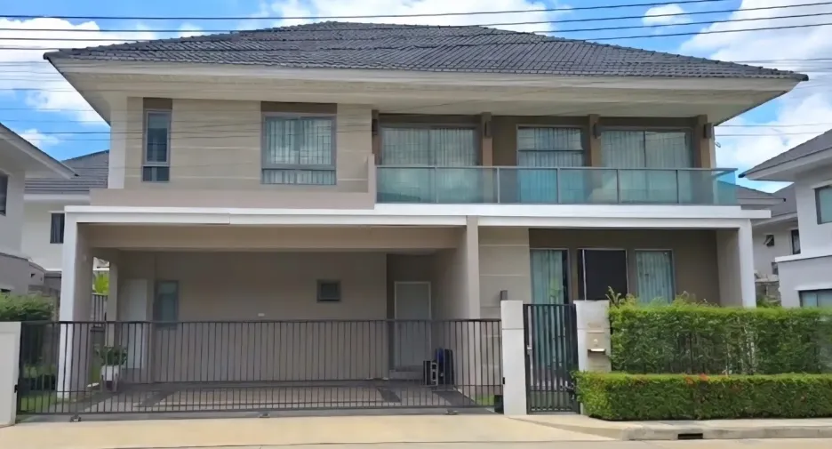 For rent 4 bedrooms house in Lat Krabang, Bangkok