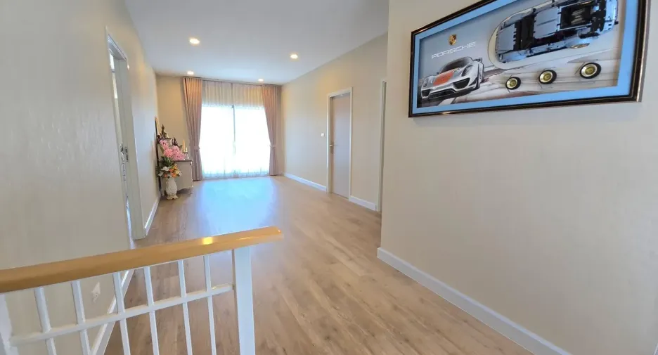 For rent 4 bedrooms house in Lat Krabang, Bangkok