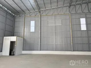 For rent warehouse in Bang Kapi, Bangkok