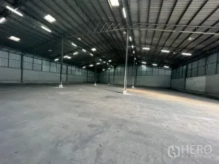 For rent warehouse in Bang Sao Thong, Samut Prakan