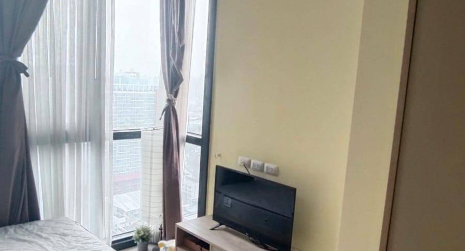 For sale 1 bed condo in Bang Kapi, Bangkok