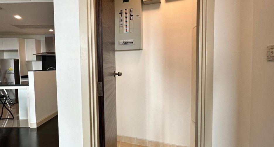 For rent 2 bedrooms condo in Bang Kho Laem, Bangkok