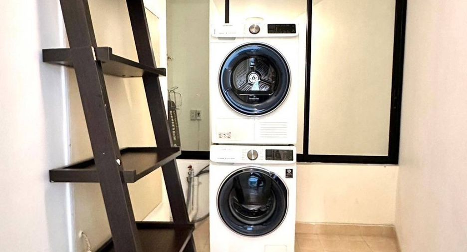 For rent 2 bedrooms condo in Bang Kho Laem, Bangkok