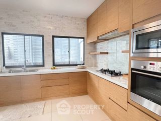 For rent そして for sale 4 ベッドルーム house in Suan Luang, Bangkok
