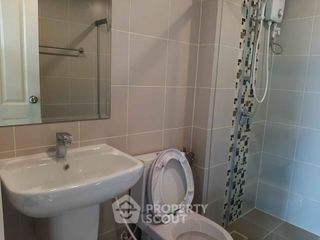 Condo en venta de 1 habitaciones en Bang Phlat, Bangkok