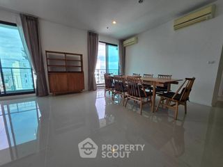 Wohnung zur Miete mit 4 Zimmer in Watthana, Bangkok