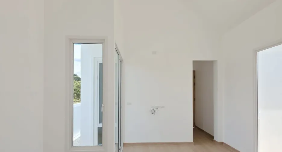 For sale 3 bedrooms house in Saraphi, Chiang Mai