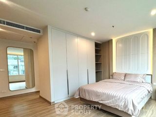 For rent 3 bedrooms condo in Bang Rak, Bangkok