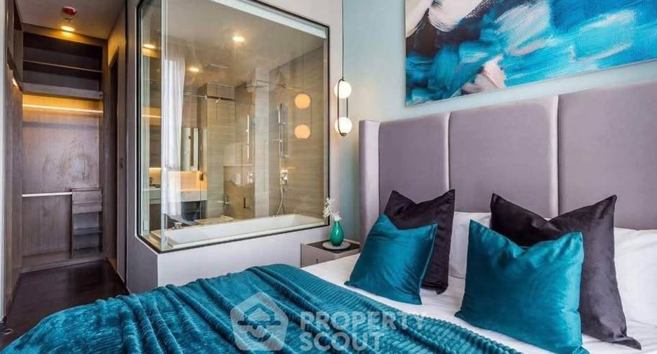 For rent 3 bedrooms condo in Watthana, Bangkok
