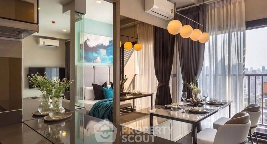 For rent 3 bedrooms condo in Watthana, Bangkok