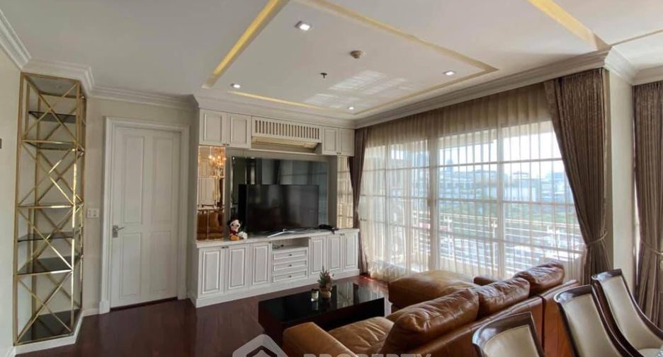 À louer 3 chambres condo à Ratchathewi, Bangkok