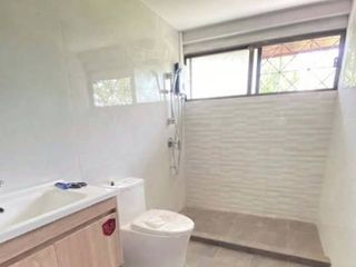 For rent 4 ベッドルーム house 