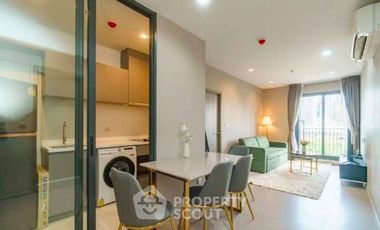 For rent 2 bedrooms condo in Huai Khwang, Bangkok