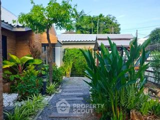 For rent 4 ベッドルーム house in Saphan Sung, Bangkok