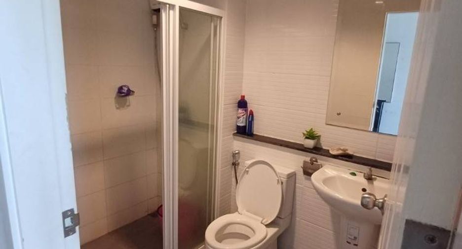 For rent 2 bedrooms condo in Bang Na, Bangkok