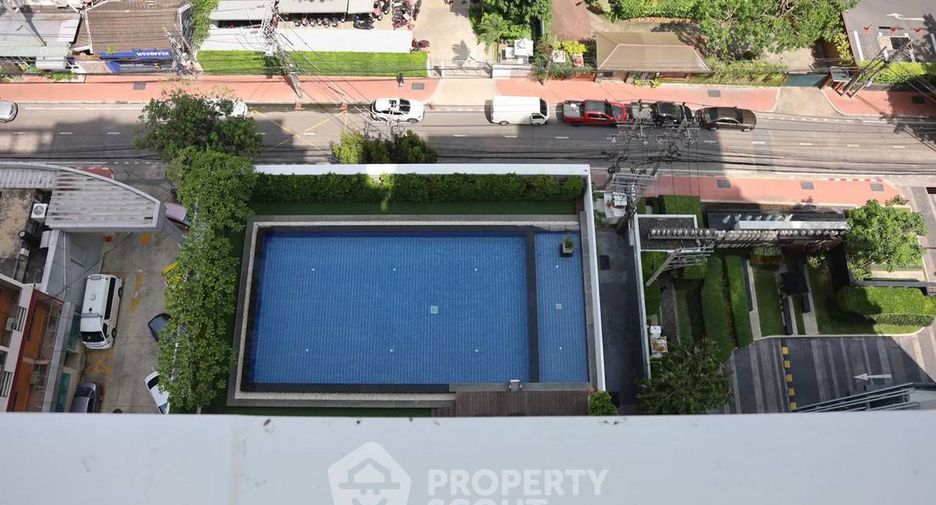 For rent 1 bed condo in Phaya Thai, Bangkok