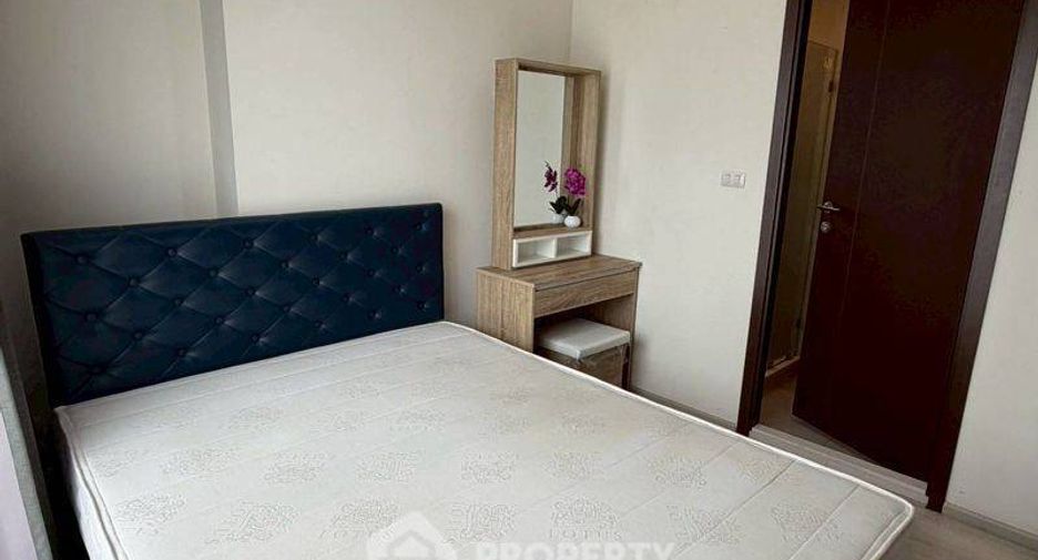 For rent 2 bedrooms condo in Huai Khwang, Bangkok