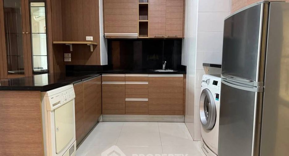 For rent 2 ベッドルーム condo in Khlong Toei, Bangkok