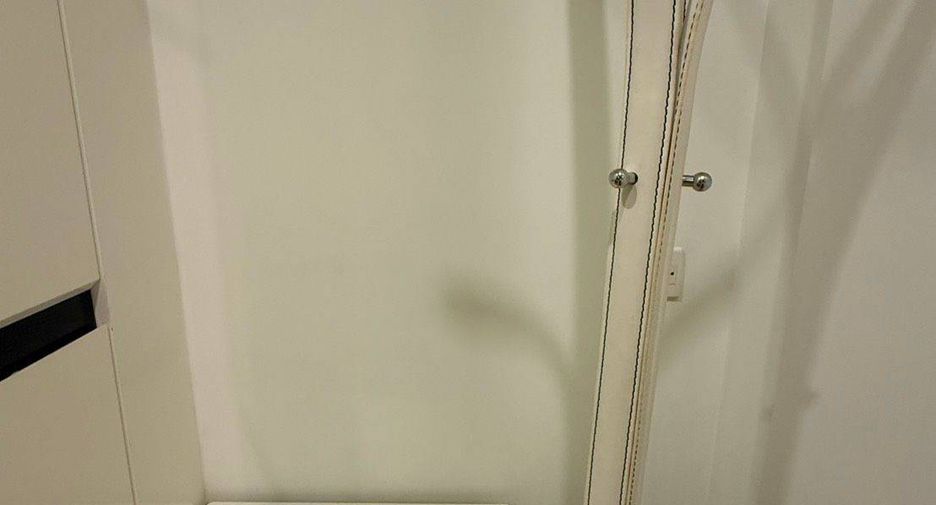 For sale 1 bed condo in Sathon, Bangkok